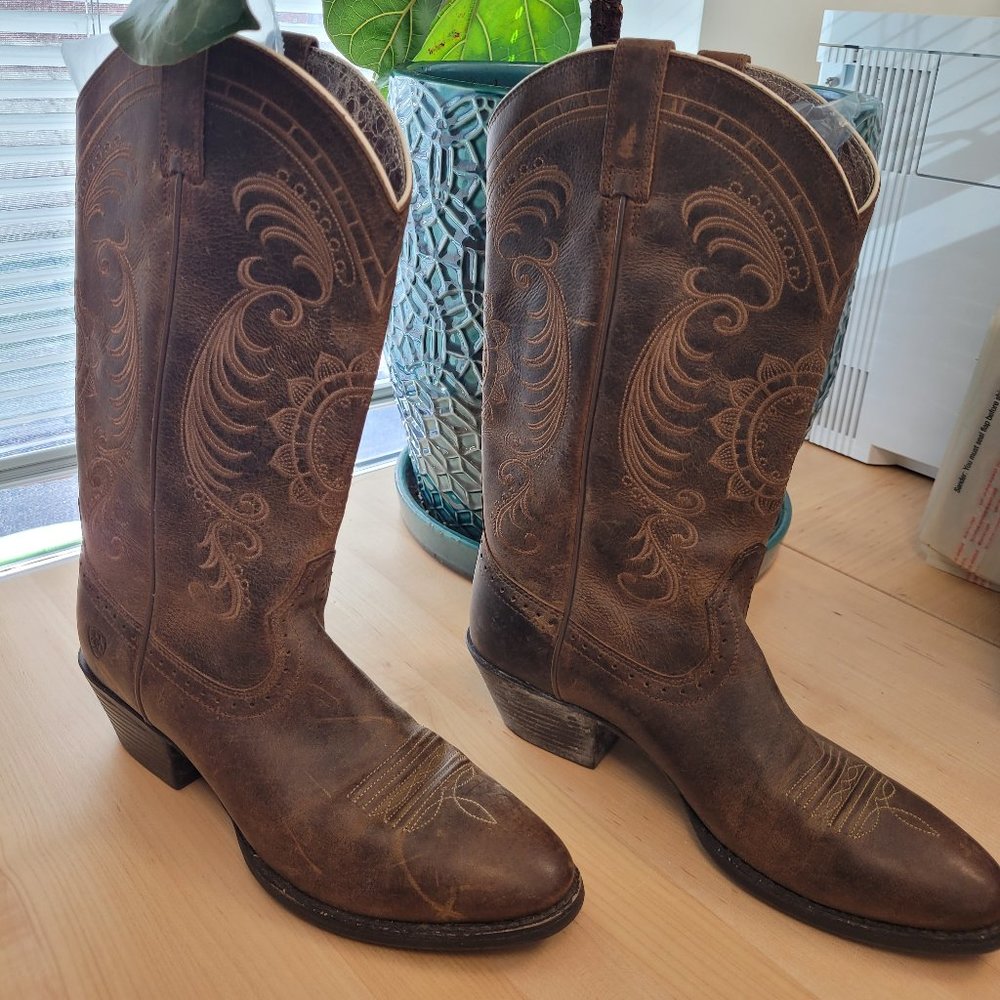 Ariat Women's Cowboy Boots, Sz. 7.5